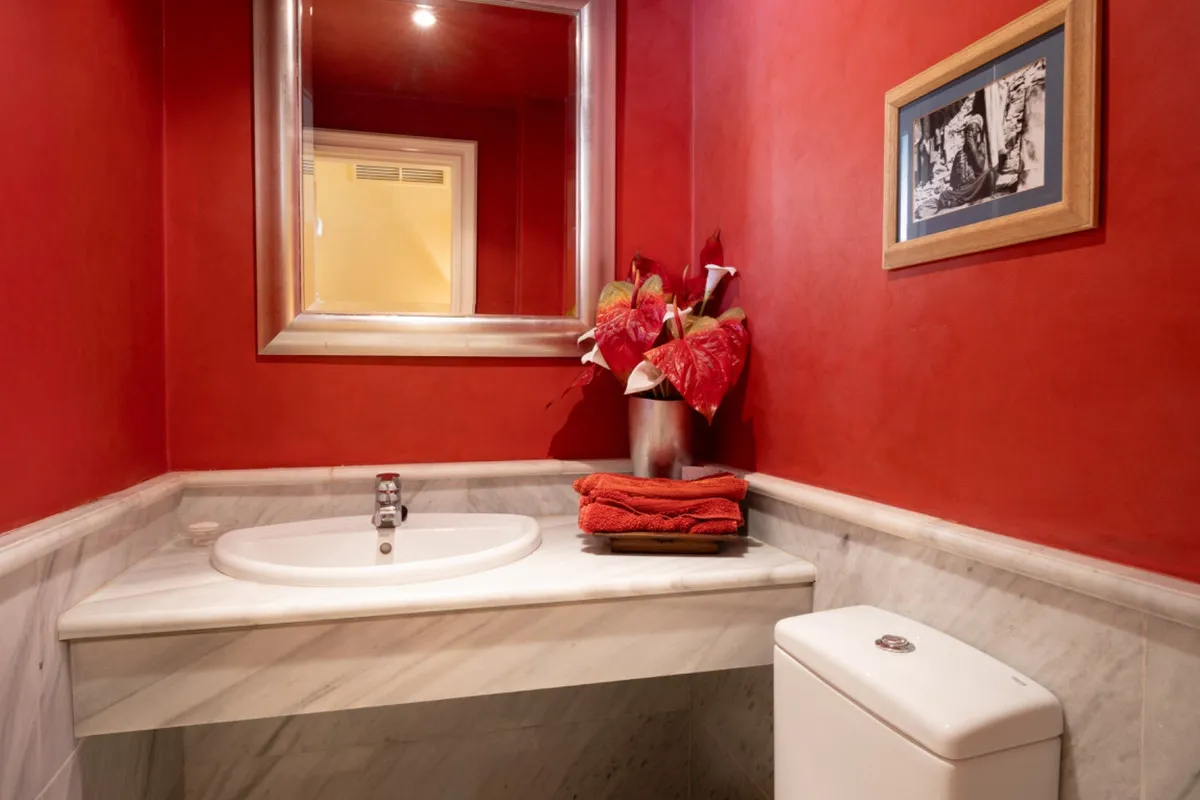 2fb21736-26bb-480e-9df5-6dac52d4ec7b