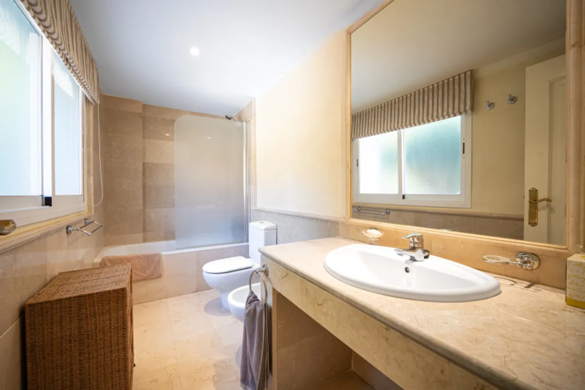 5f0e9053-56d3-4b3f-9005-50ef01c69e6c