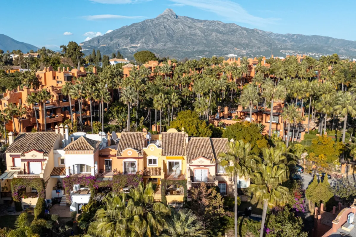 7d7bc023-e393-4c78-9d11-66f838700095