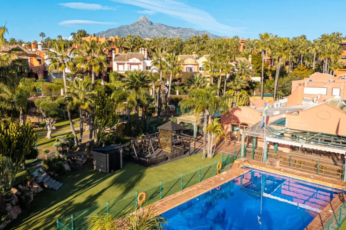 d731cb02-e60b-4a1f-a676-bd7bad002fac