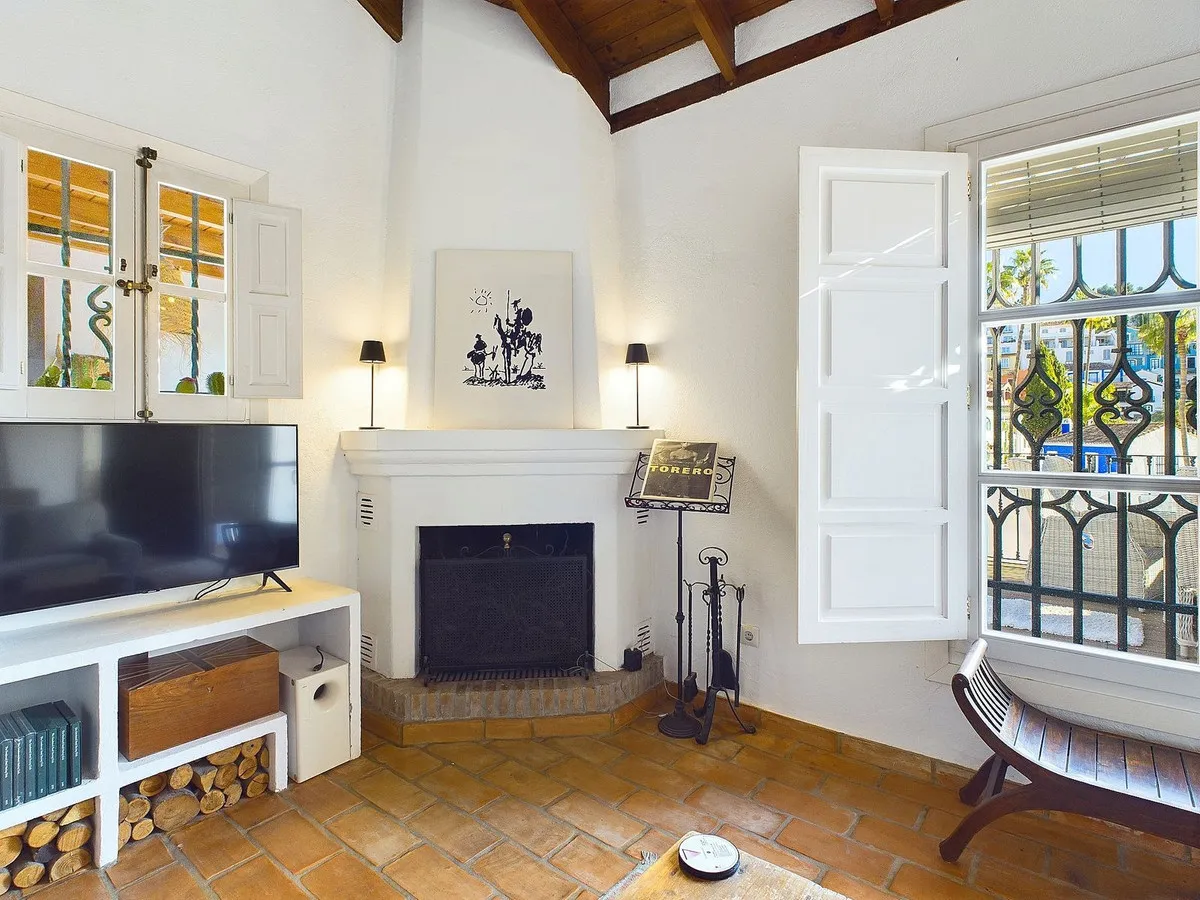 90d7525d-5d35-4194-8cd2-fdf39388585c