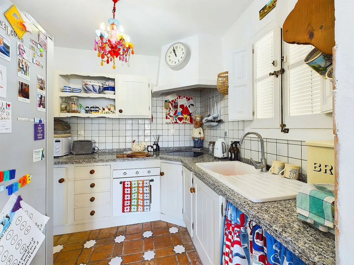 9fa78124-f8df-4095-ac86-550ffcf02081