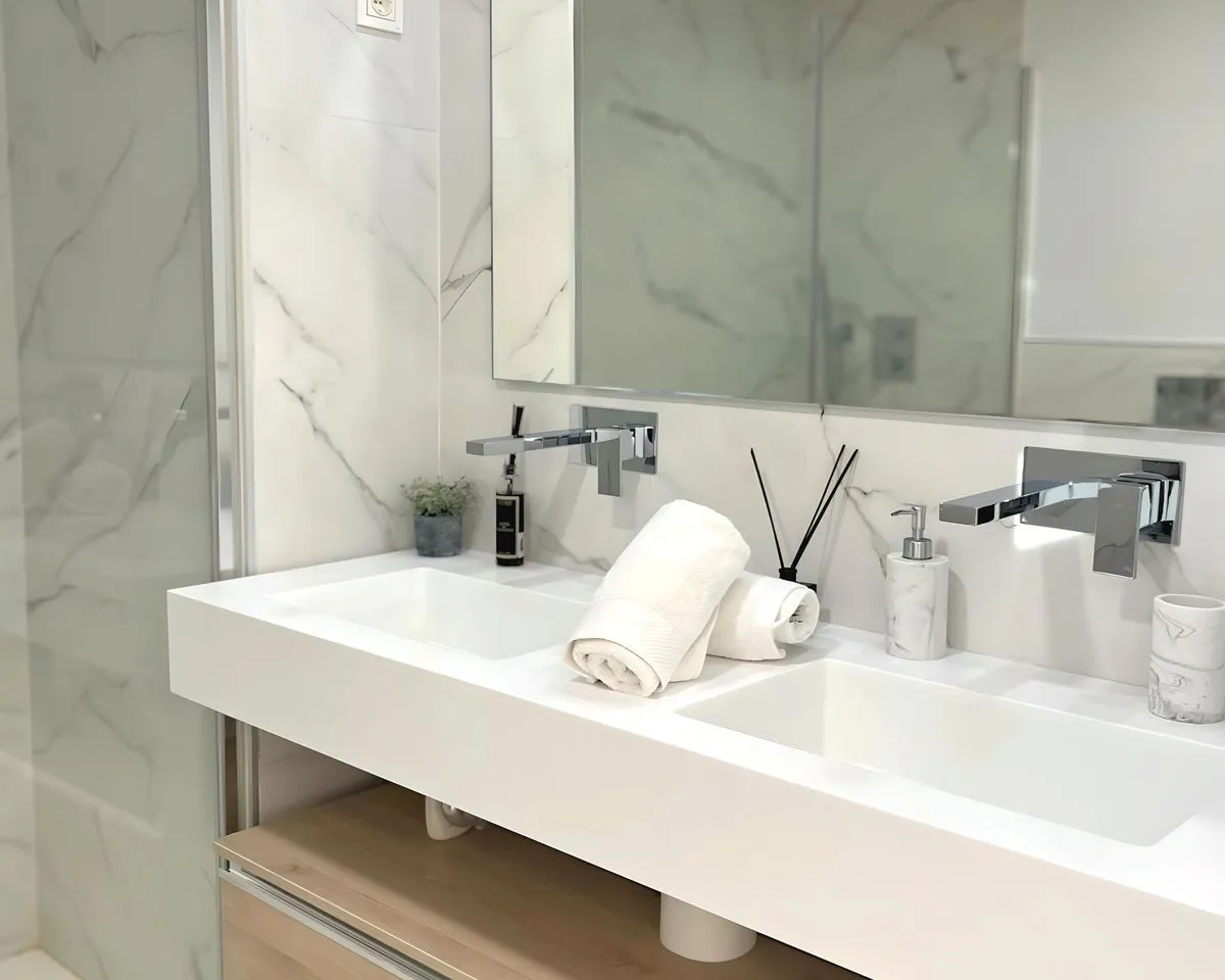 8f36bfbc-4993-4313-83ea-22c3e698a584