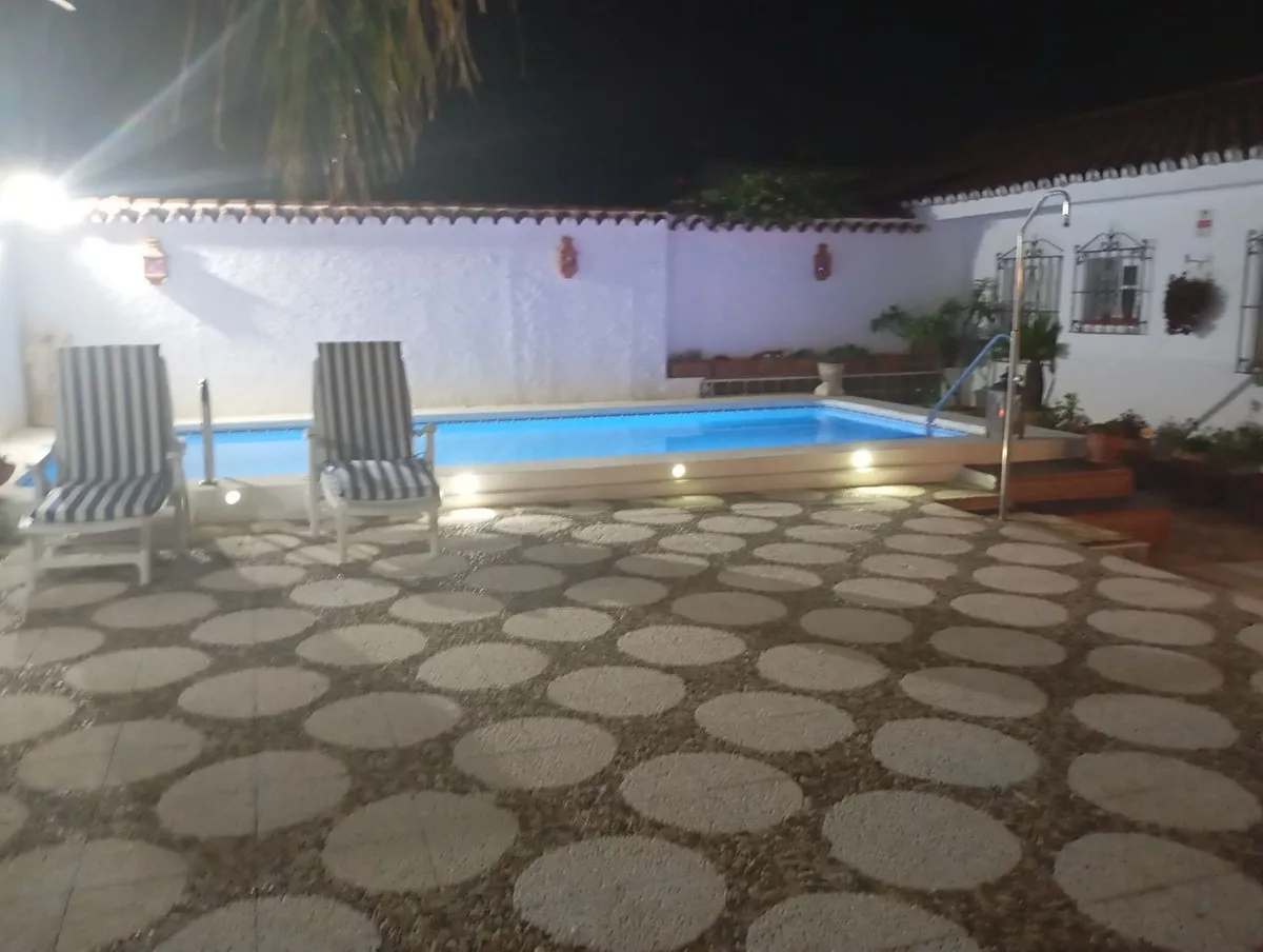 2e289142-1be4-46da-a890-0186854d7845