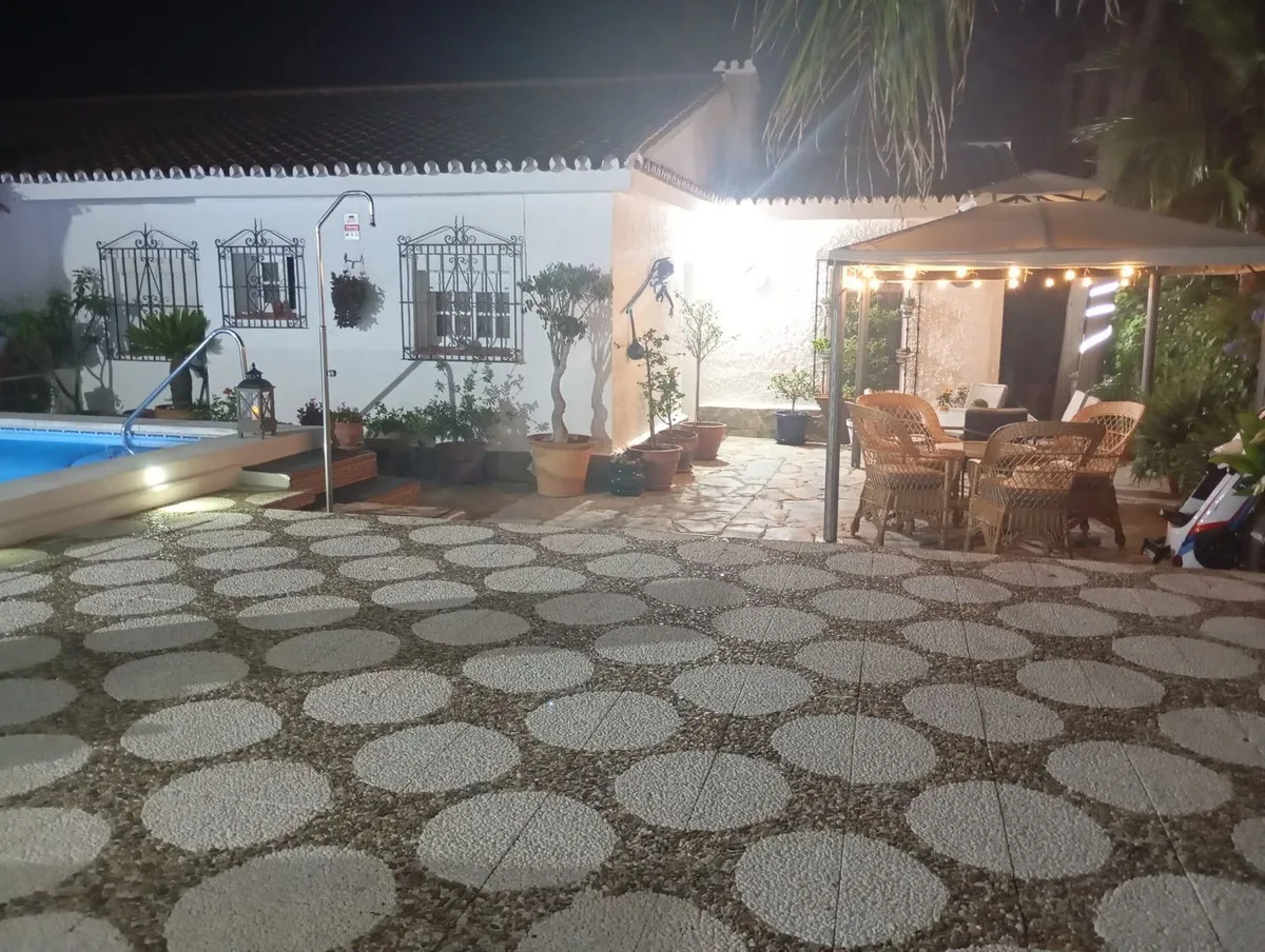 4a411741-64d7-43c6-af63-951cd35c1aff