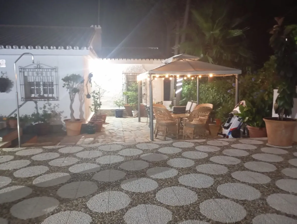 e6e5fd84-18a7-4dca-a38a-40b531414c9b