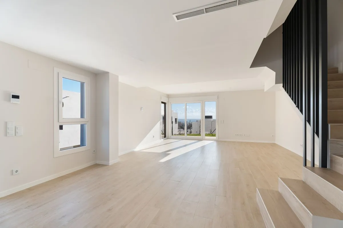 c768ac63-7bbf-4f59-bde3-cc69a2f193d1