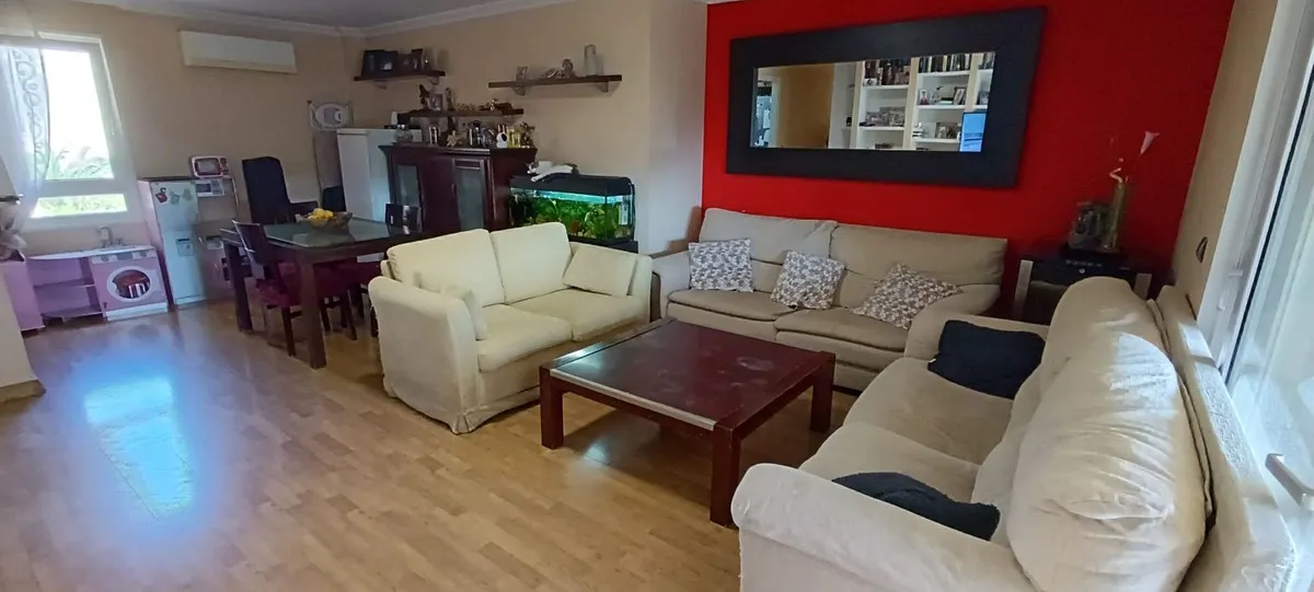 093dde6b-a145-491e-bda3-dde338b7d7a9