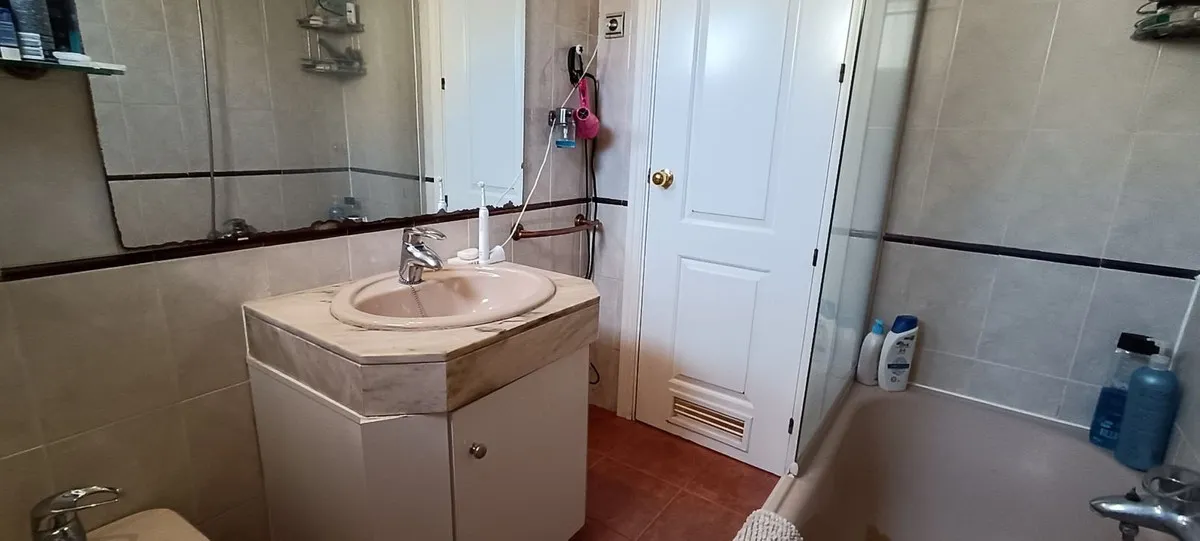 279373bd-f9b2-4540-8750-c048d1526e78