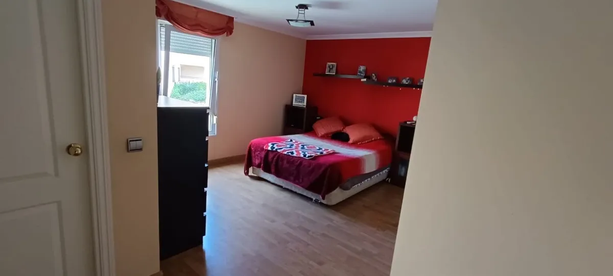 2aab5f56-bbc7-42d3-854c-5fb87efb5747