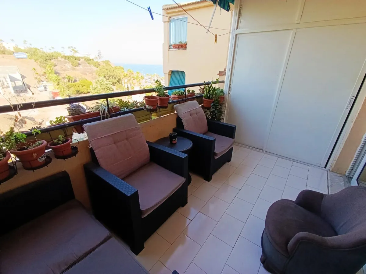 ccbe1c25-310b-4c43-a615-375c3ae80a38