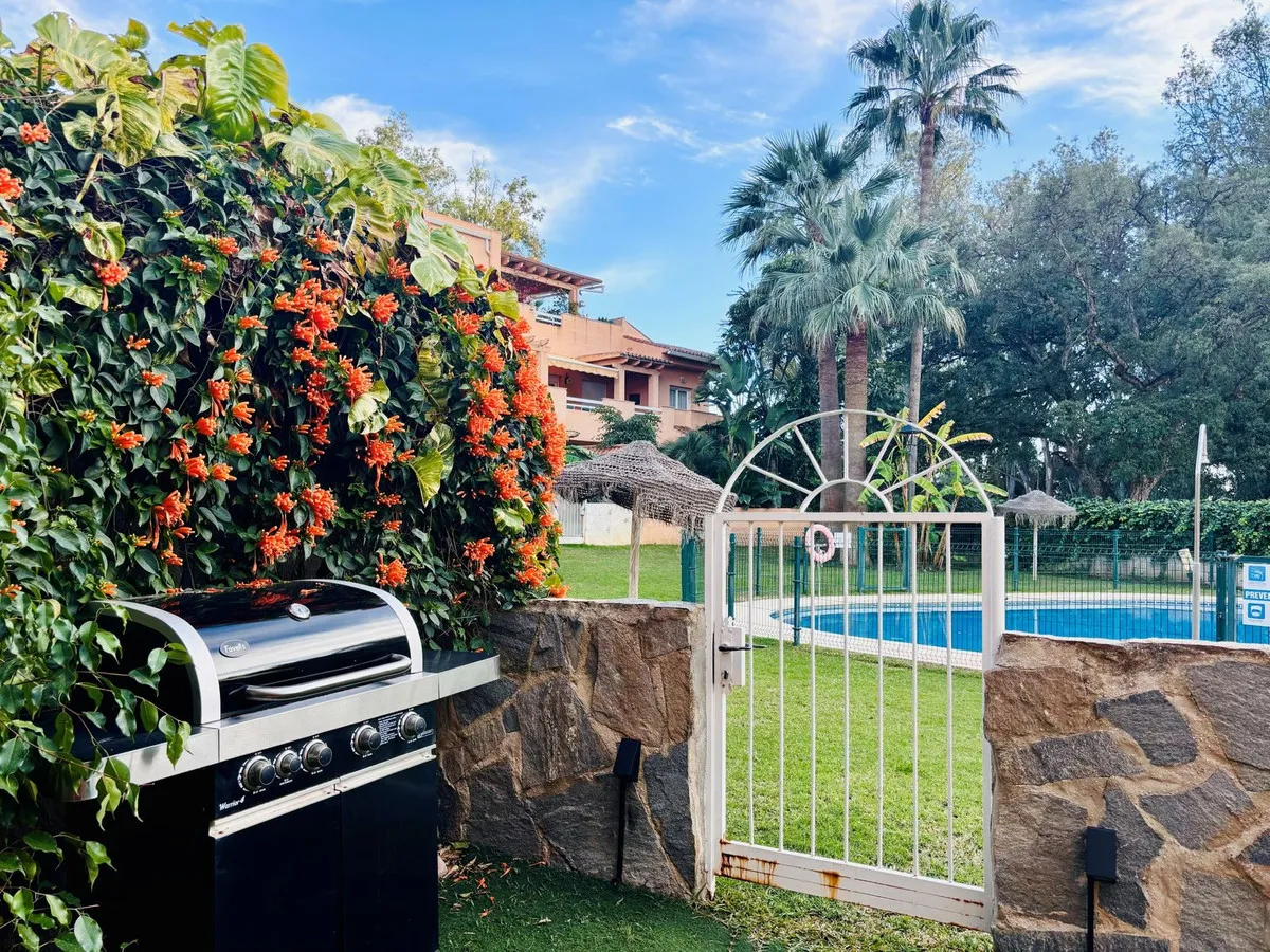 1b113b77-10b1-47ba-b0f1-77af5c632434