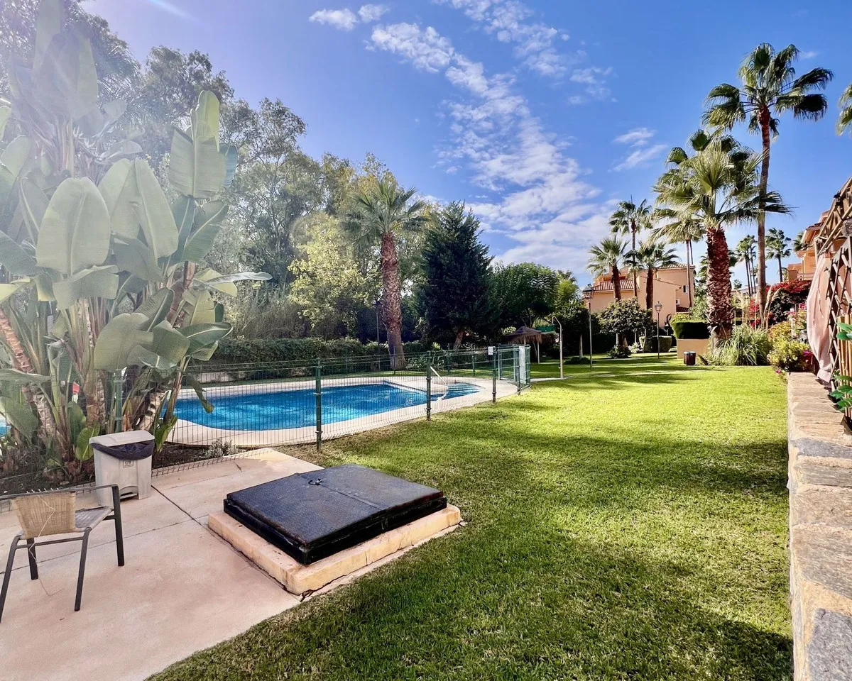 8f7b300f-62b2-4c05-8a07-a7320c269d25