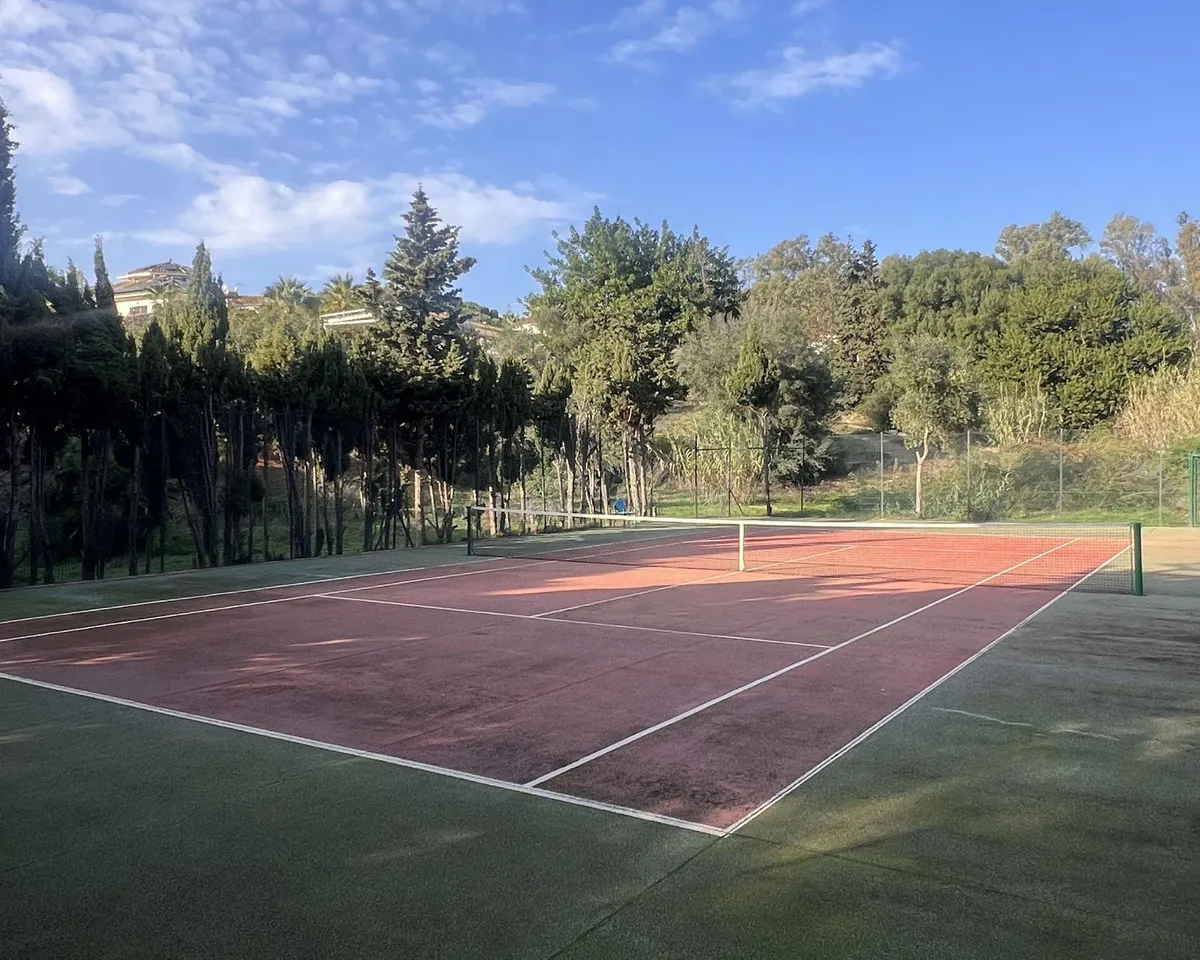 c670cfda-e509-4e25-ab91-81d386a51e4d