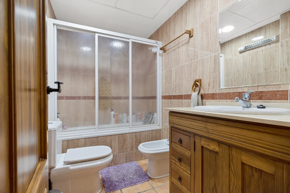 b11f163b-9843-479e-b513-634acfa0f5d9