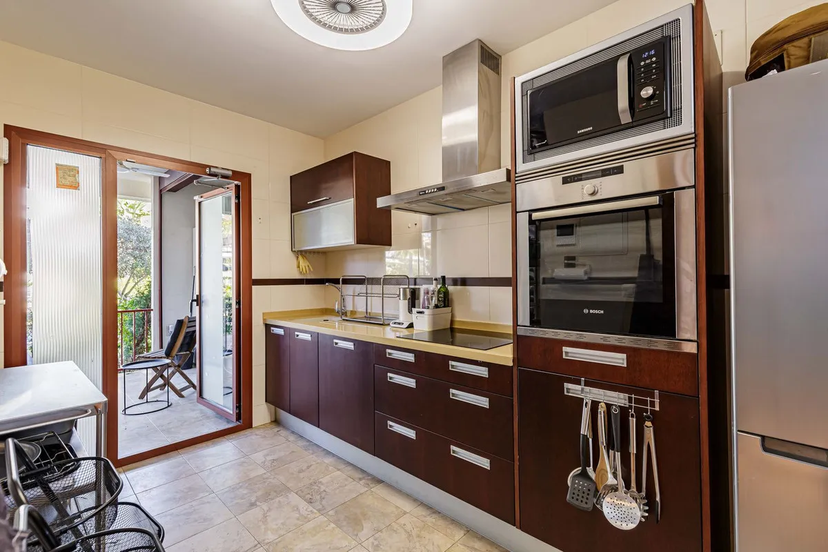 fb6108f6-7975-4969-b2e7-266112acbf7f