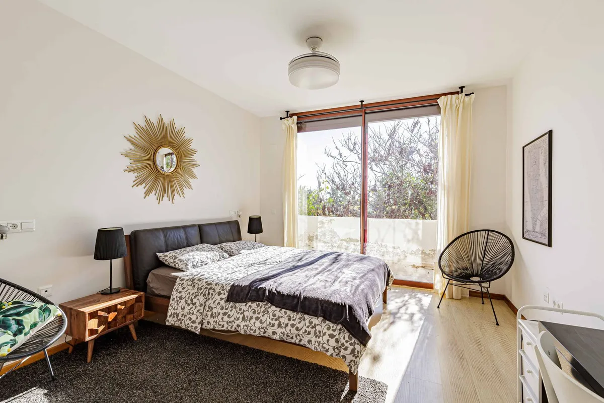 ff8bf915-b8b4-4899-aaa3-af9774960de7