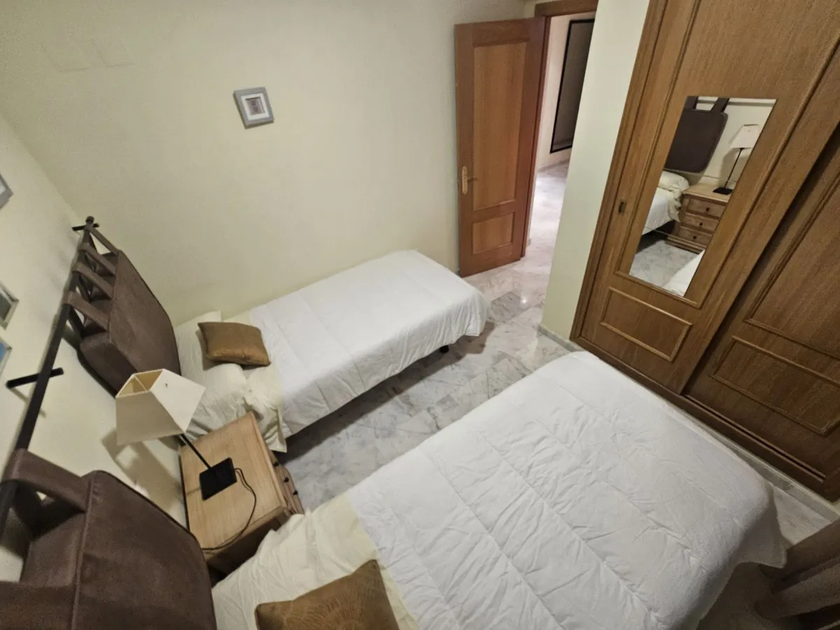 bafa87d9-a869-4dc4-b6a3-9485dfef67ed