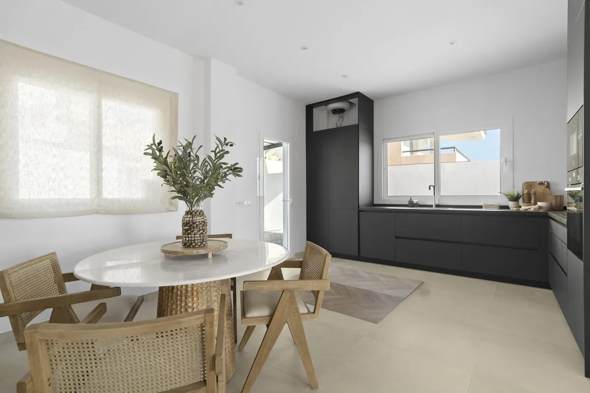 bfc65cd6-c0c4-4354-bb88-06609dfe50ed