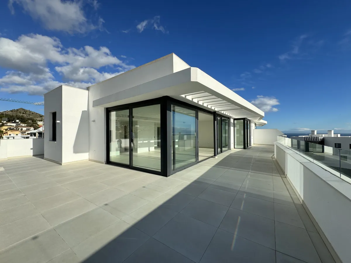 16f0bca8-f332-49a3-ae23-34da9b647c7e