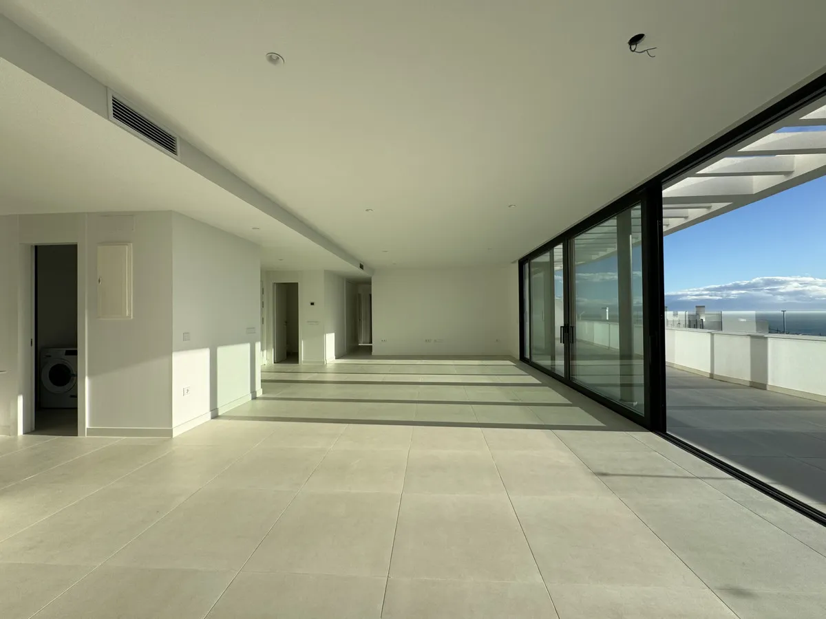 4ba0e1c8-0b55-4a90-8518-a59f84b91713