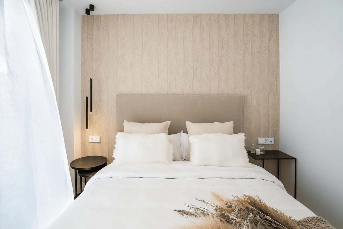 883e7701-a2ad-4348-a9af-40b25a5f2a43