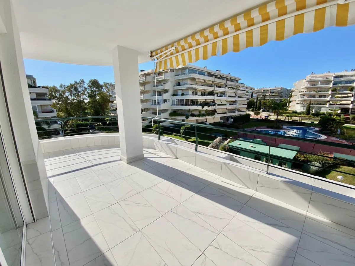 4c36a4ab-ec87-4cf5-ae12-d3b4be7b024a