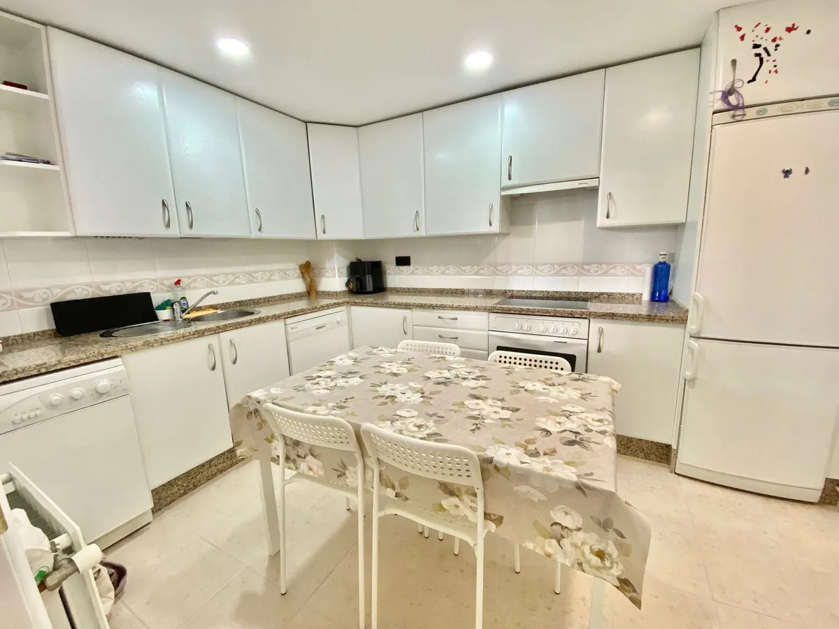 b5ee5721-b8ef-42ae-a6ef-1b295e4bbb59