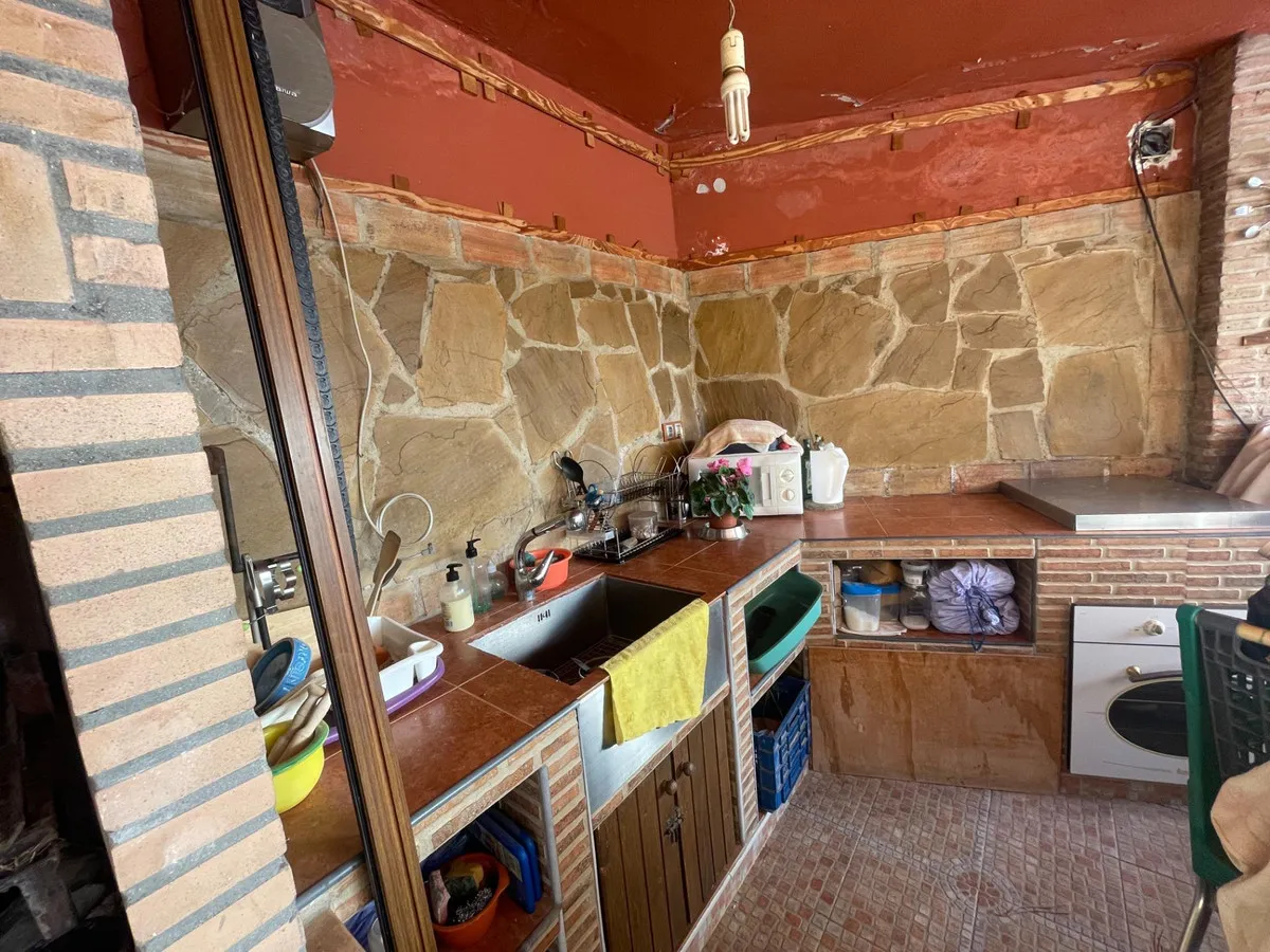 3a20570b-6f97-432e-a639-cb5359f69c84