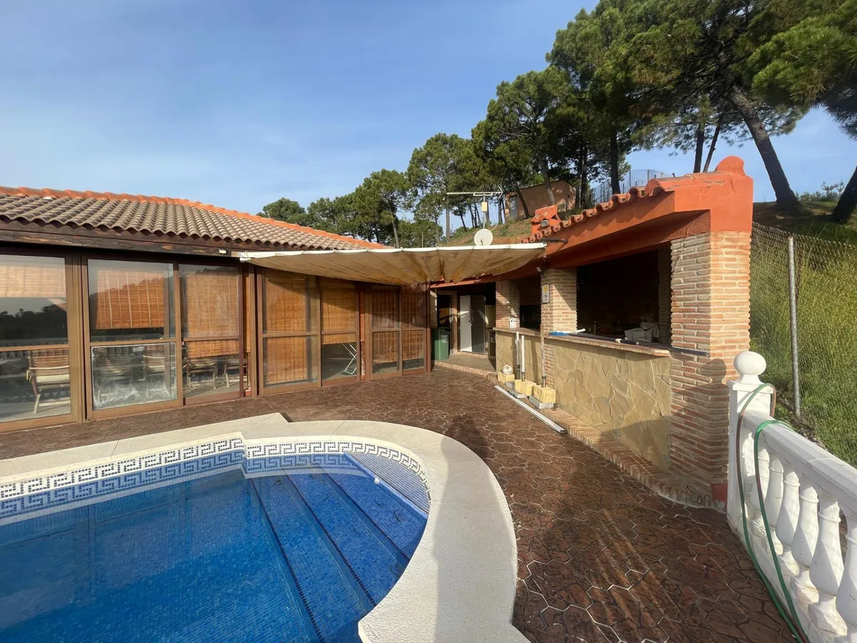 f5054483-82bf-4488-934f-595bdba39543