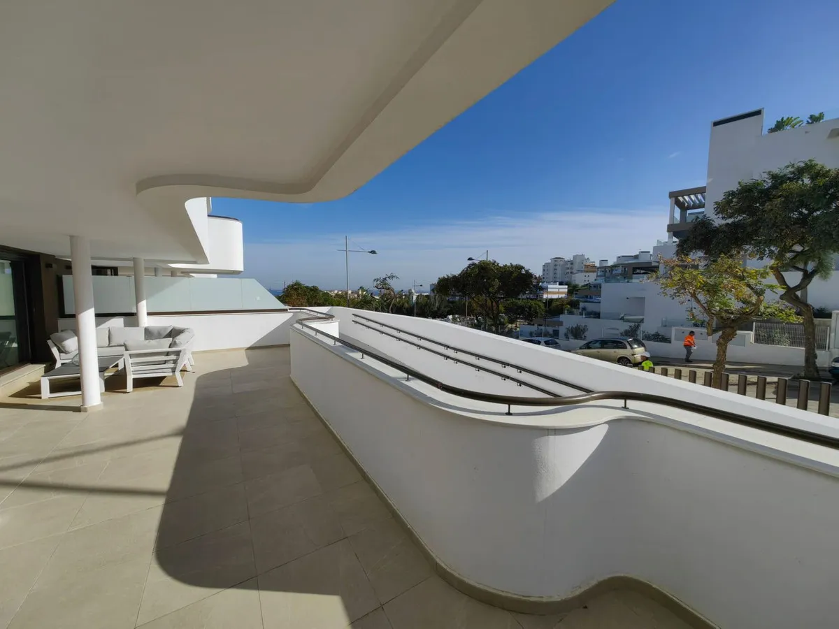 1ecef478-ff92-426a-a27a-aabacc4975cf