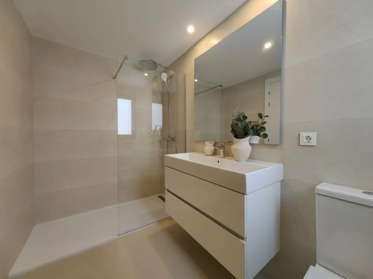 9fc849b2-9383-49fb-9380-b21dc312025f