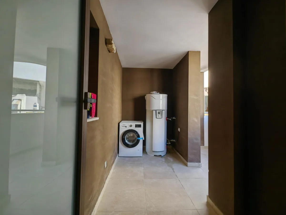 bfd77de6-cbd0-42c0-89c6-b3b51f2819d4