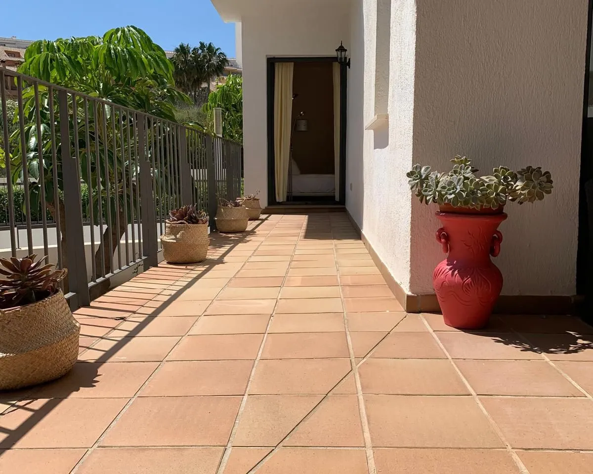 0f8027c6-6719-45b3-badf-3f2b40ff60f3