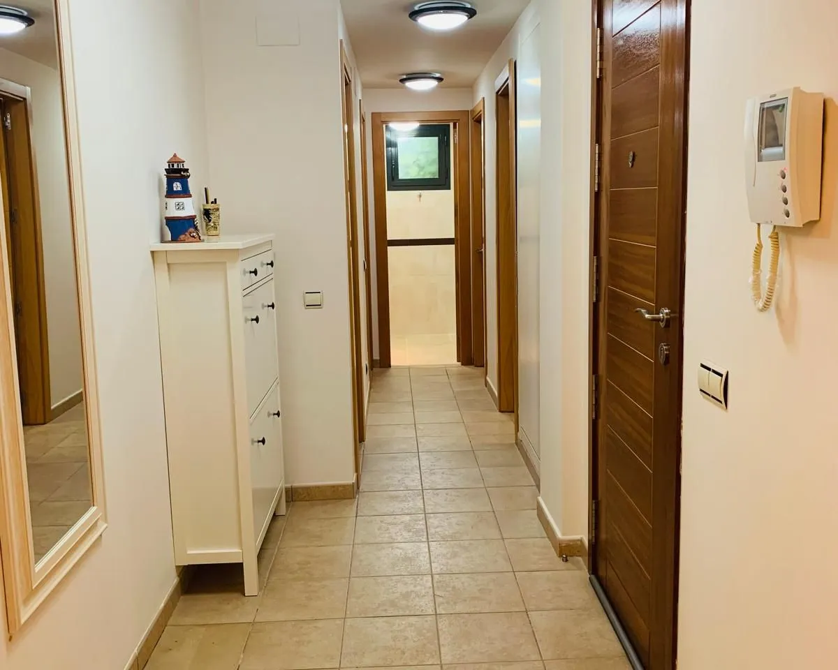 f250d12e-de5c-406d-8410-4f3942690af7