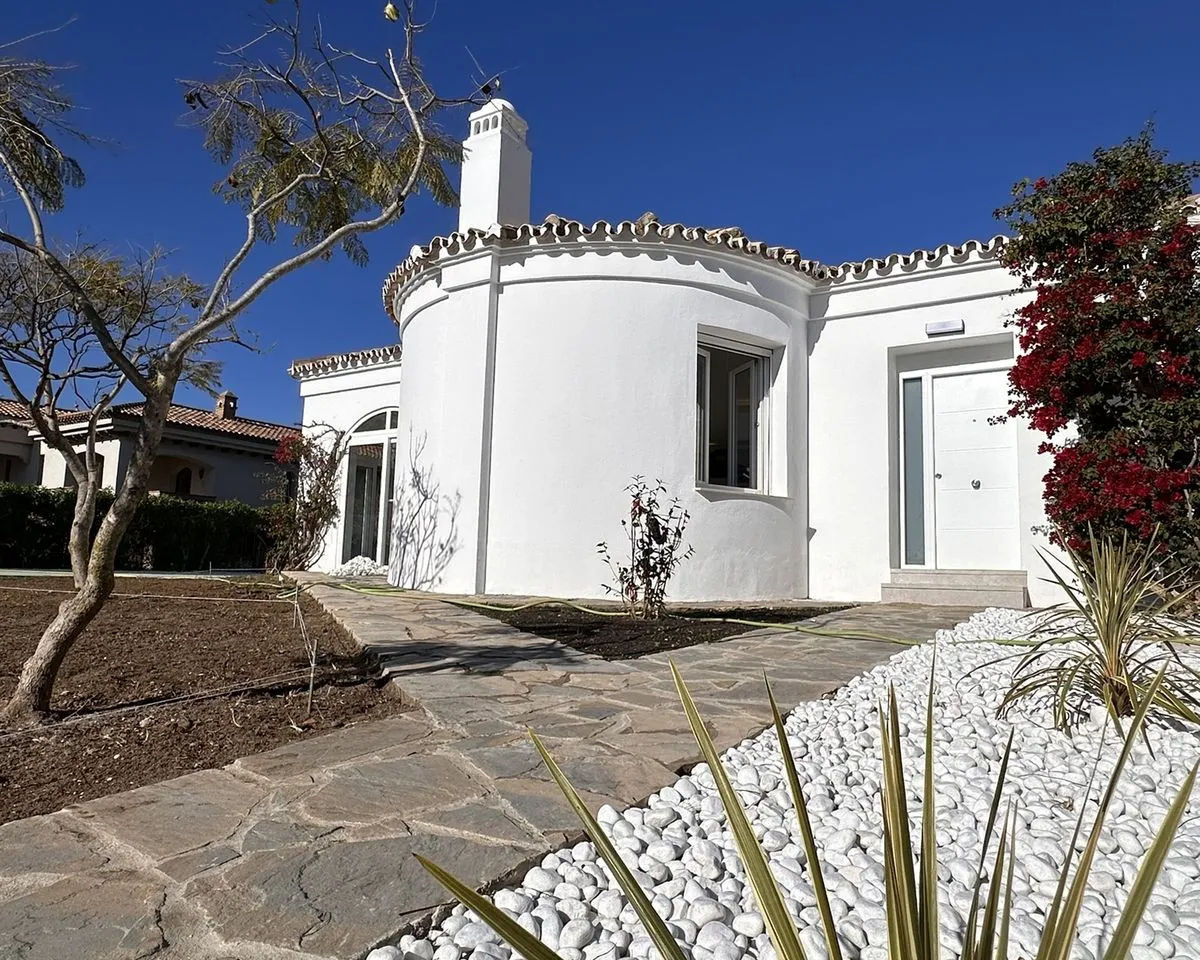 448f6eed-738b-4015-b939-c586a793e707