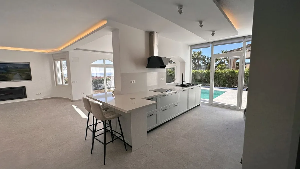 5397dfe3-7a43-4398-9102-31a910b607b5