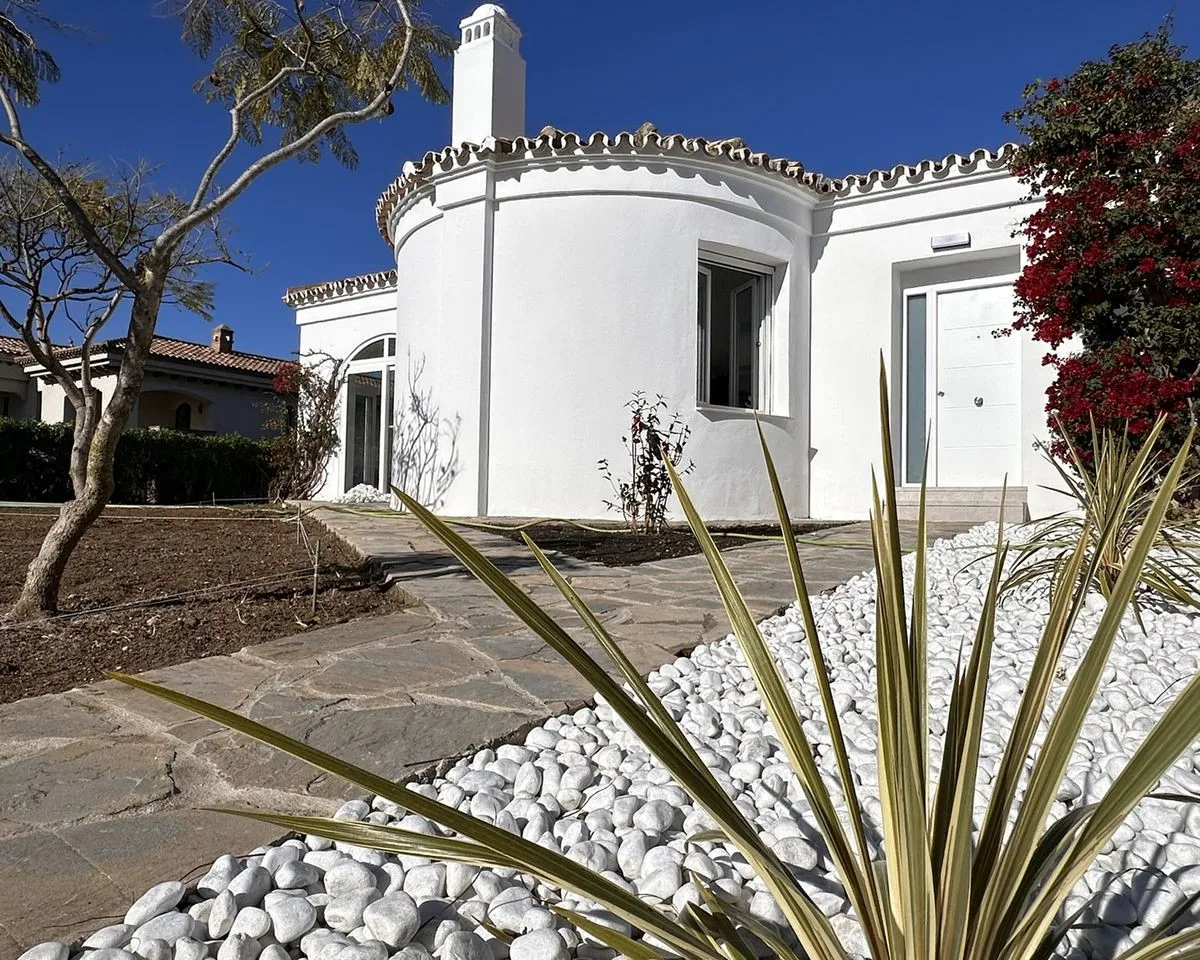 5d5907b8-4e3b-46aa-8644-3a5e9b325ffa