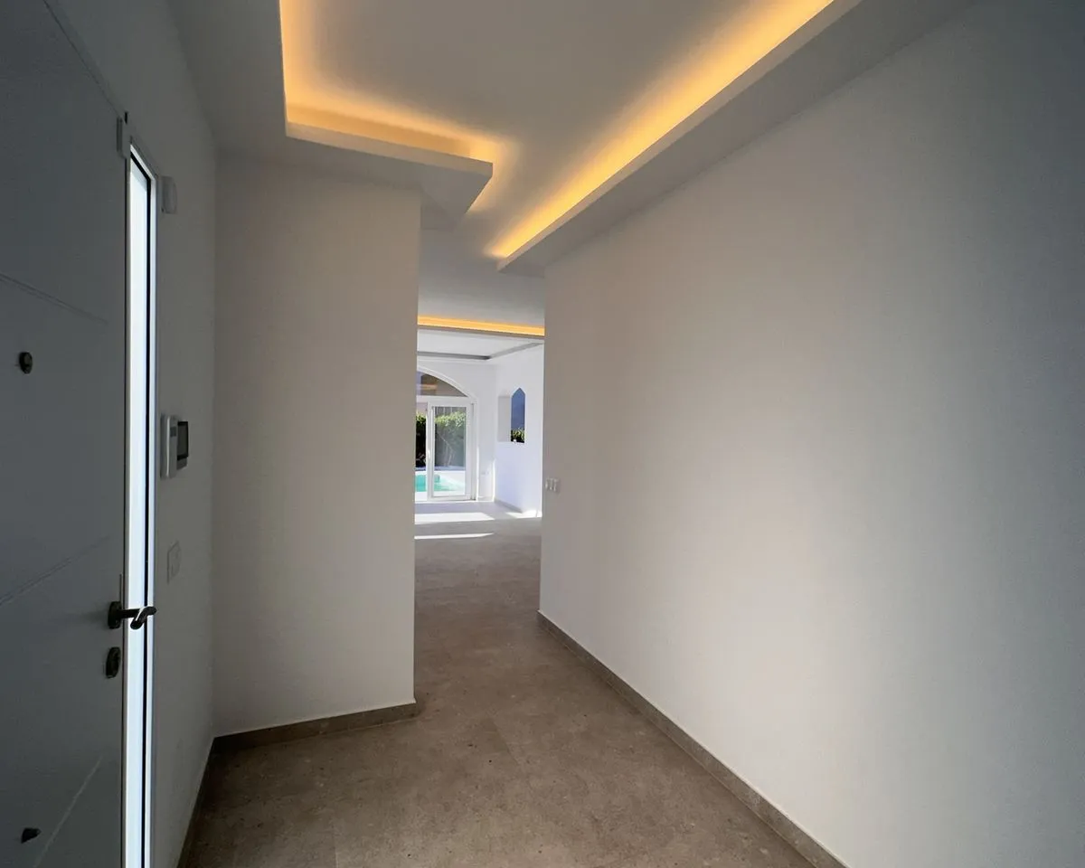 7c056802-c1ea-4153-8a7a-6c553e06dd17