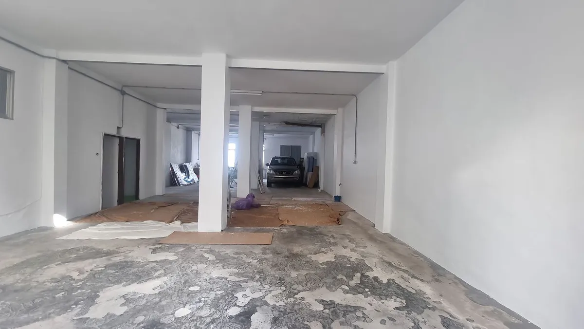 ee810f81-4f24-41ee-8ee7-21128a0bd34b