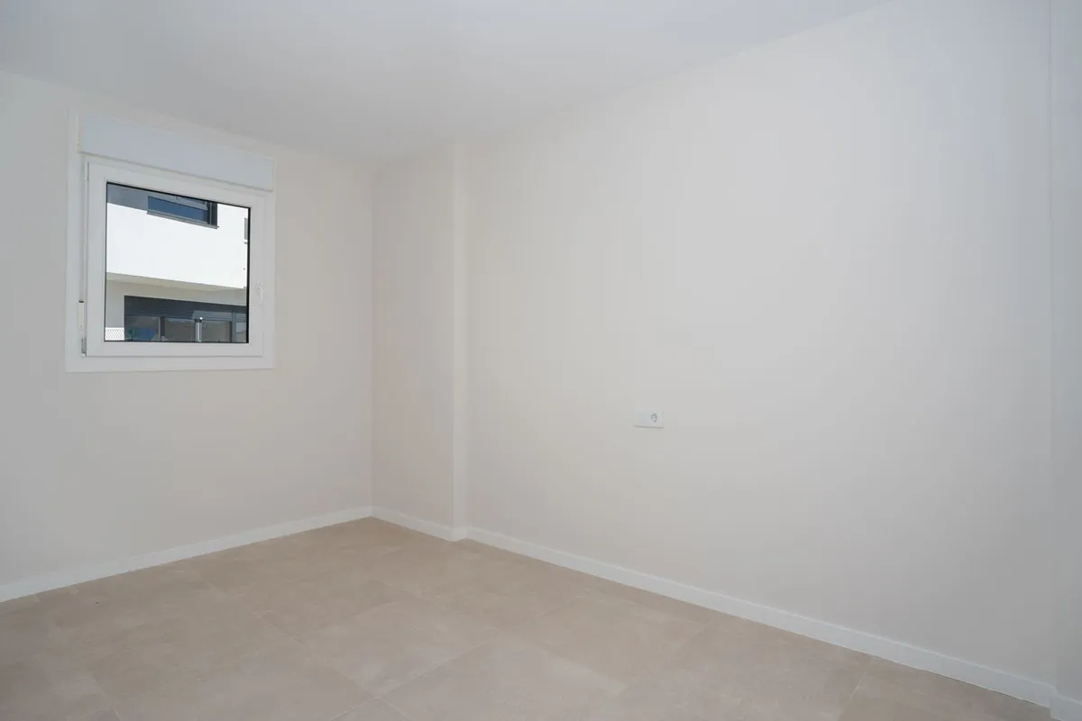 1152d977-a552-4cbd-9d93-dfbb883a3b7f