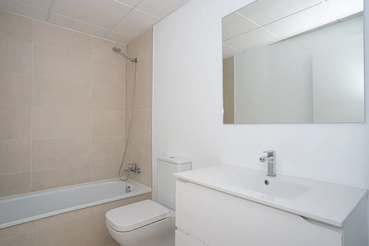 67b93bd3-9f5d-4906-93e0-b6e4889e5171