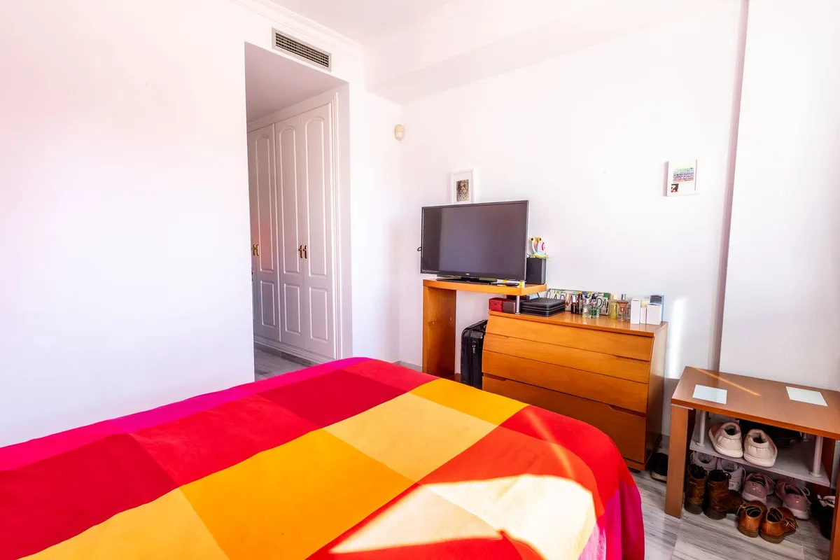 1f8cfc9d-6fb4-41ac-80a5-16d029dd5363