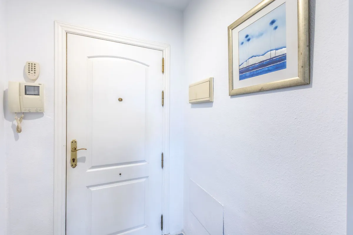 2c269e74-e36b-4956-9a77-c58919f5074c