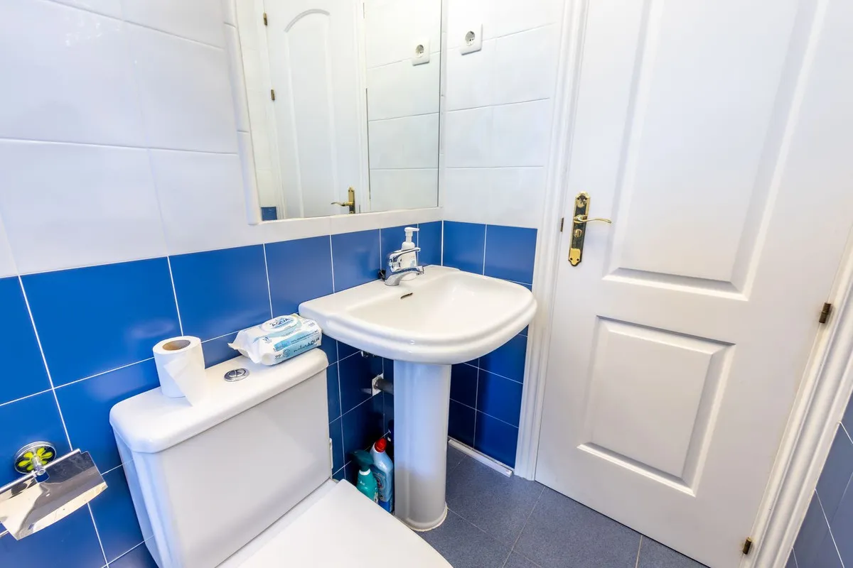 2e0a4a35-6dbe-46c4-9b4c-377a869345ff