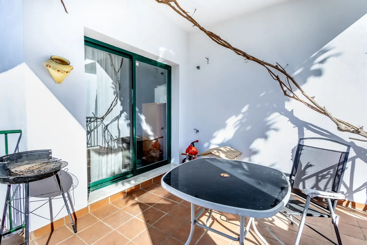 7ad4b4ee-9a0f-48b3-b0b8-daa4459f43a8