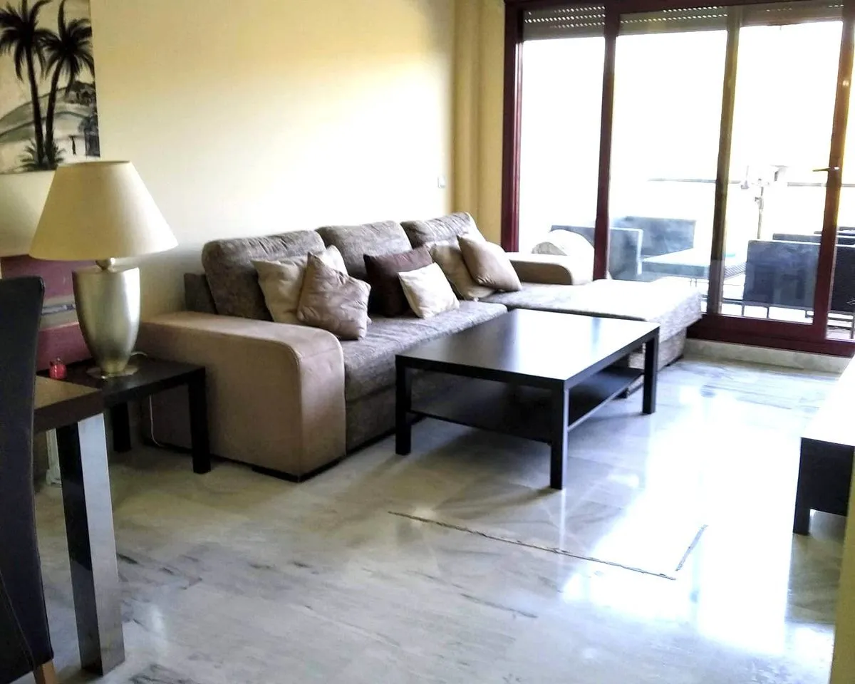 80ba78f4-e01f-480b-b394-18c1803fd484