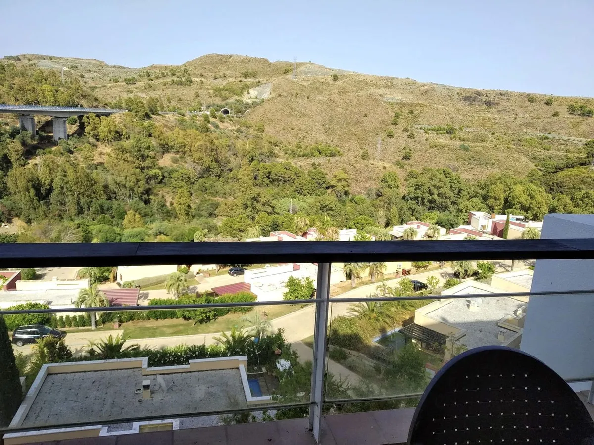 e6056996-d891-412e-b53c-1689fc97aa10