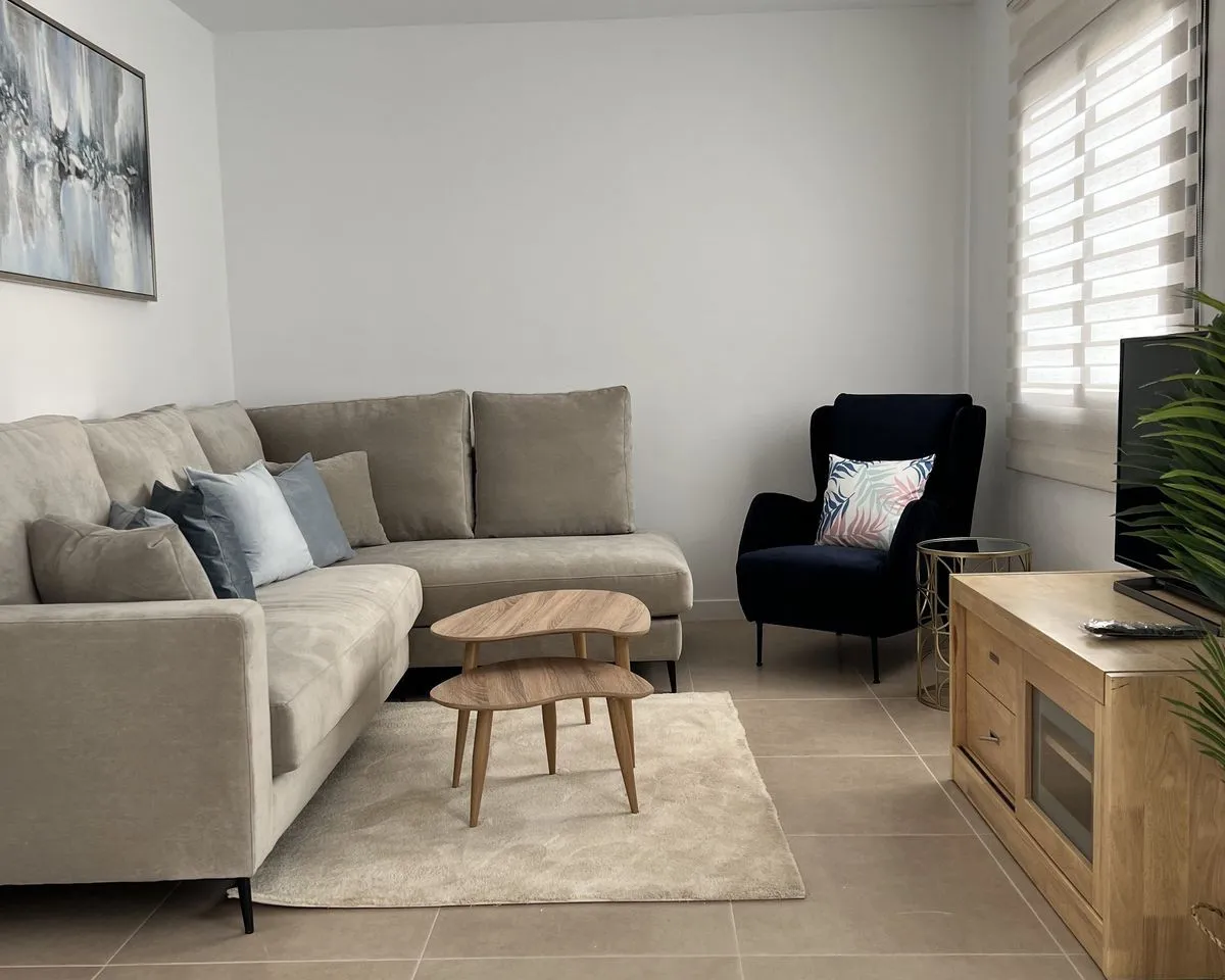 5fb43f5a-531d-4eb8-8940-20b9eeeb92df