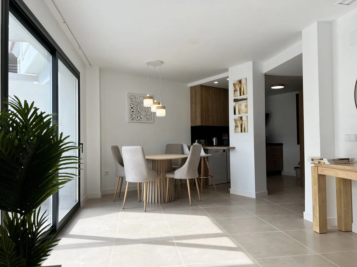 a1acc040-a992-4bbf-ad4e-85d471effa76